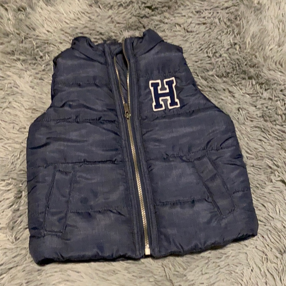 Blue Tommy vest 6-9 months